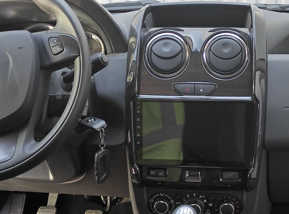 Рамка переходная для Lada Largus New Рамка переходная для Lada Largus New